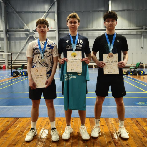 sulgpalli kuldmedal ja võistlejad