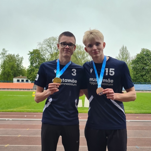 Kütt ja Tsahkna medalitega