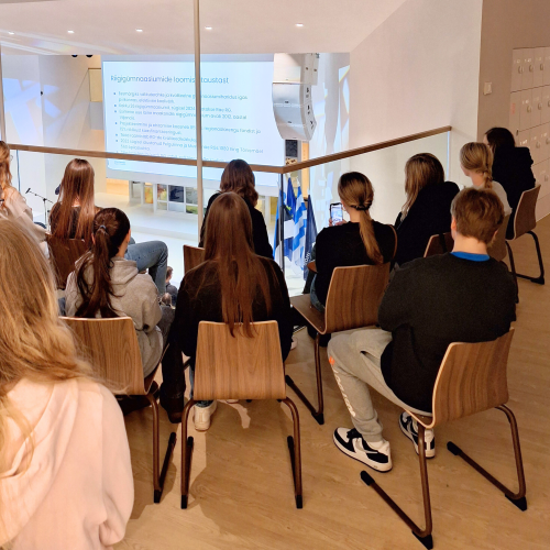 Sisseastujad infotunnis